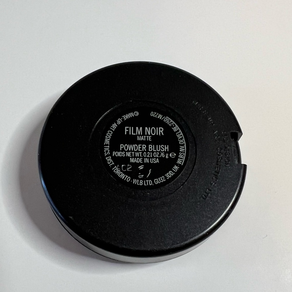 MAC Blush in Film Noir - Picture 6 of 6